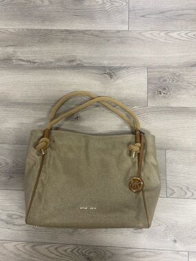 Michael Kors tote bag.